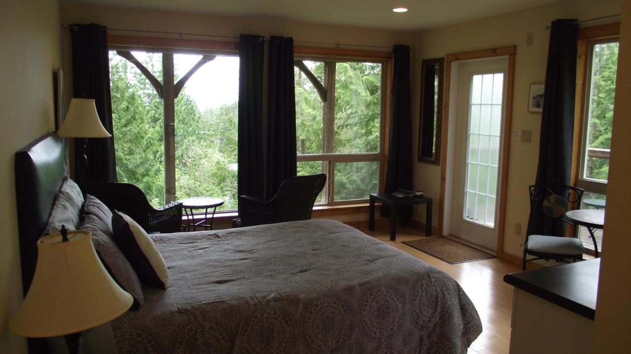 Secret Cove Cottage Suites Halfmoon Bay ภายนอก รูปภาพ
